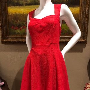 DressT red dress